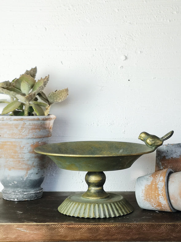 CASA VERDE BIRD DISH ANTIQUE BRASS FINISH 20X11CM - CV07058 (Box of 4)