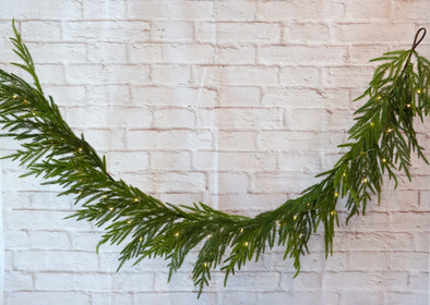 PINE GARLAND WITH LED 183CM - X3609 (Box of 3pcs)